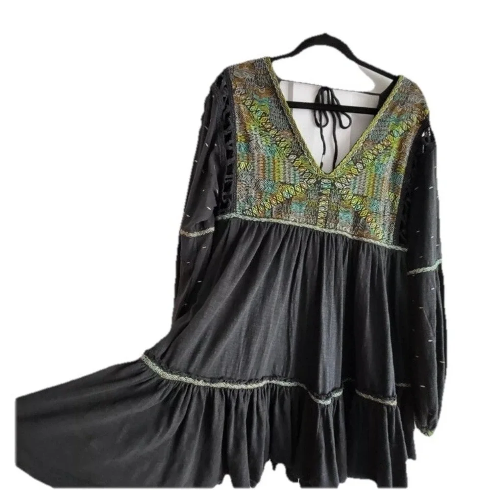 $148 Free People Much Love Tunic / Mini Dress Embroidered Cutout Back Black Sz S